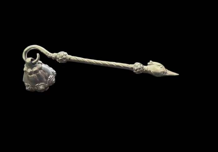Candle snuffer Jenna Clifford