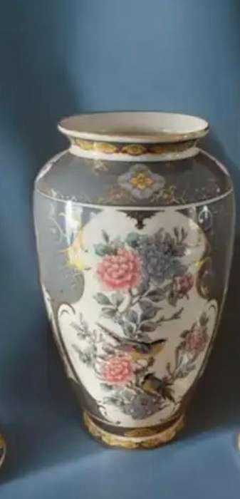 Vase Imari