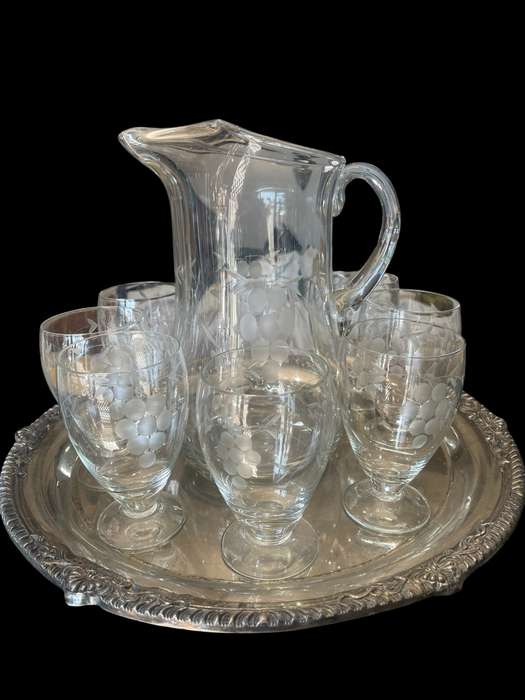 Jug glasses grape etched