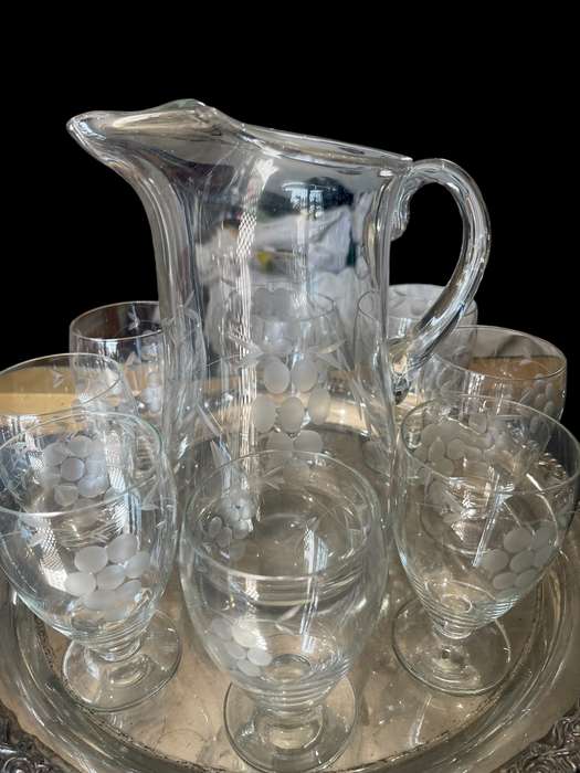 Jug glasses grape etched
