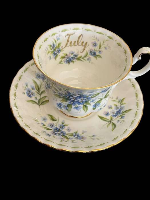 Duo July Royal Albert