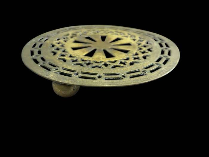 Trivet brass antique