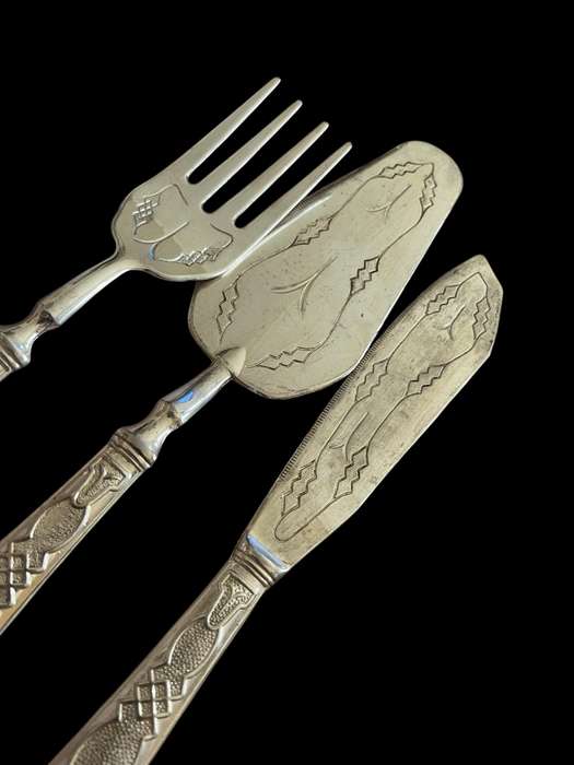Cutlery serving set