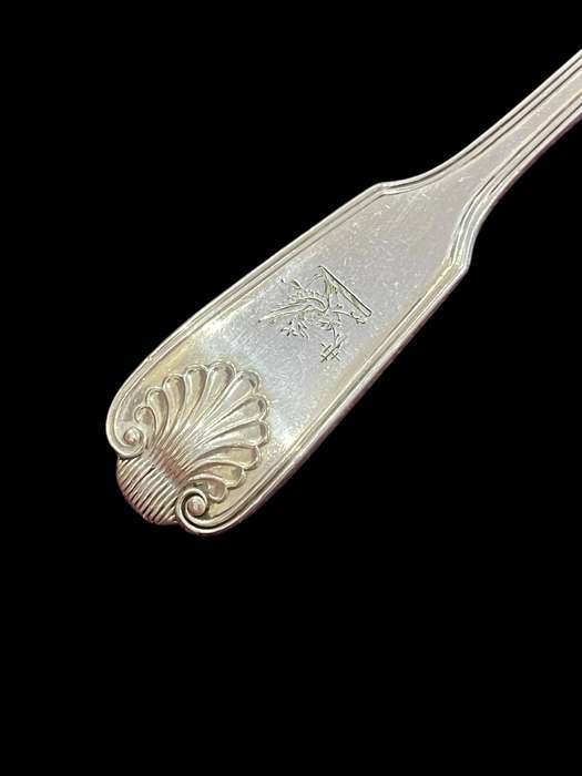 Serving spoon Queens pattern(NR22)