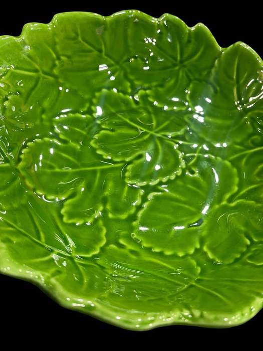 Bowls Cabbage Leaf Italy