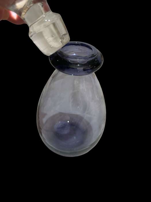 Bath oil / dresser bottle