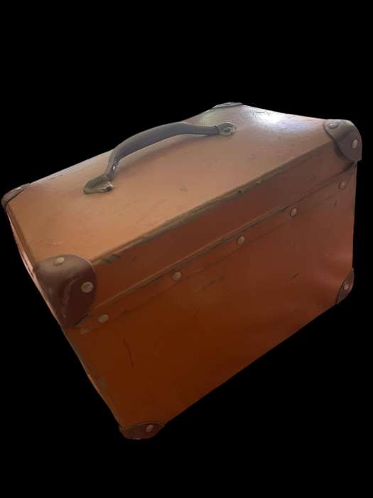 Suitcase decor item
