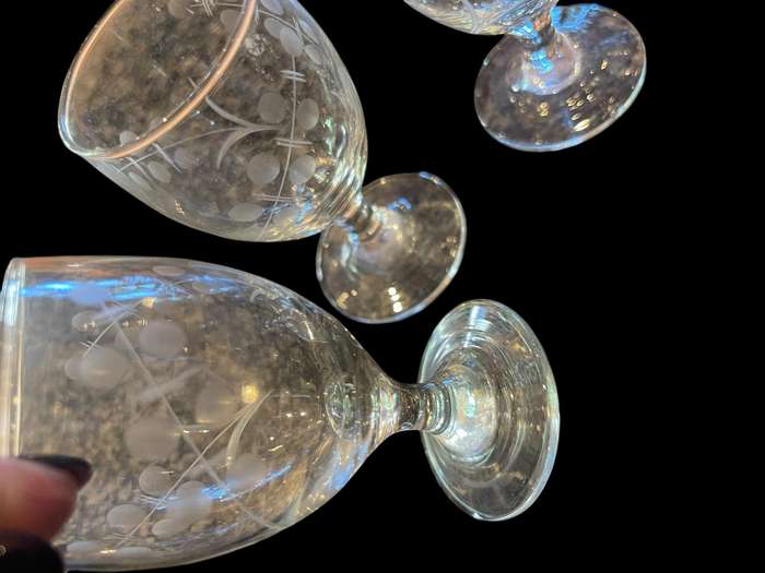 Glasses grape etched each(NR11)