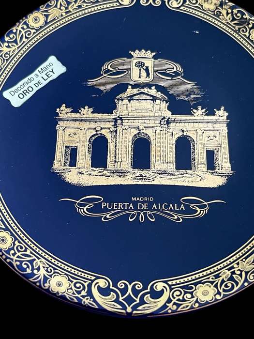 Plate display Madrid