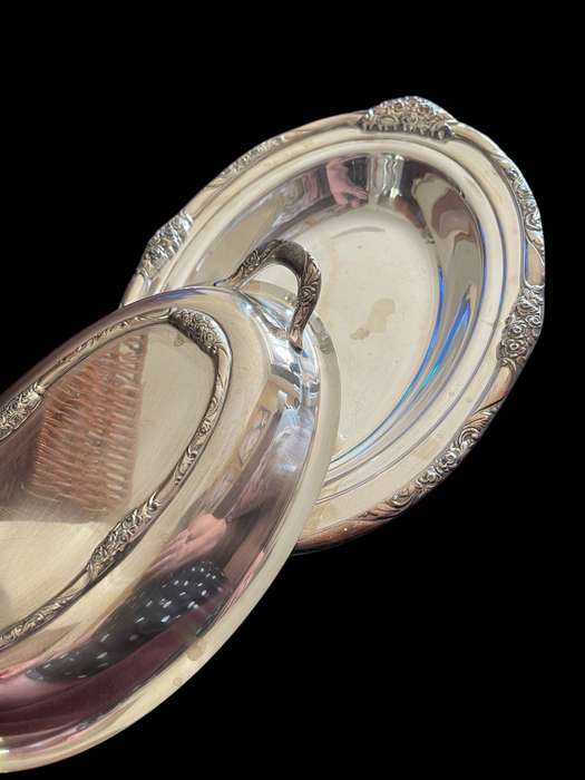 Serving/entree dish silver plated(NR5)