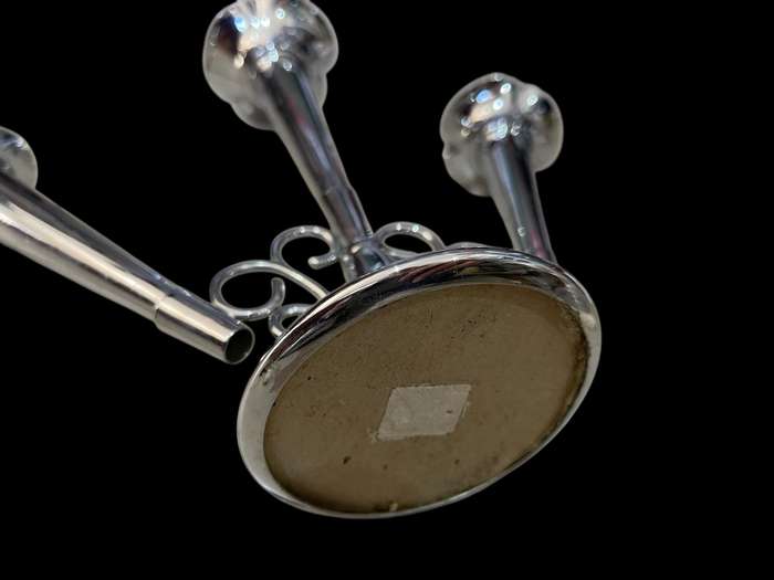Epergne candle holder