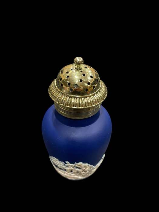 Sugar shaker/muffineer Adams Jasperware