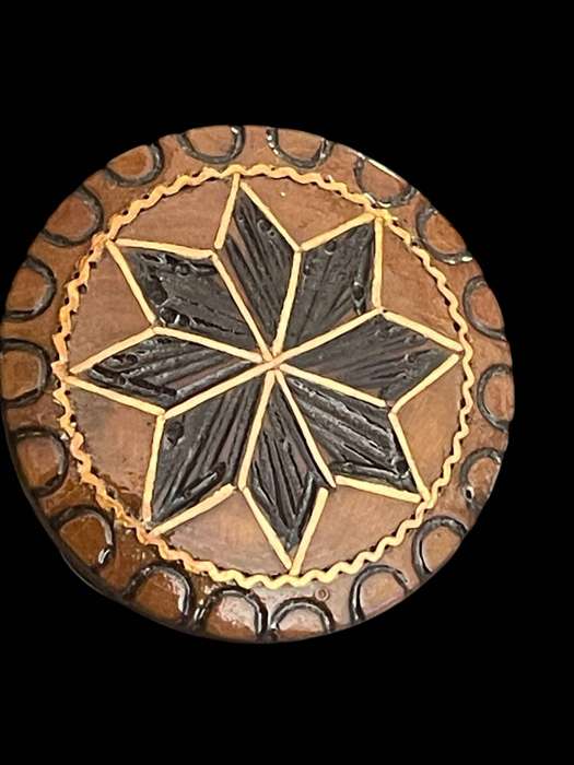 Brooch wood copper(NR22)