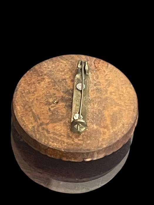 Brooch wood copper(NR22)