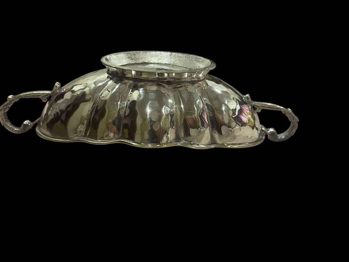 Mint/biscuit bowls each silver plated
