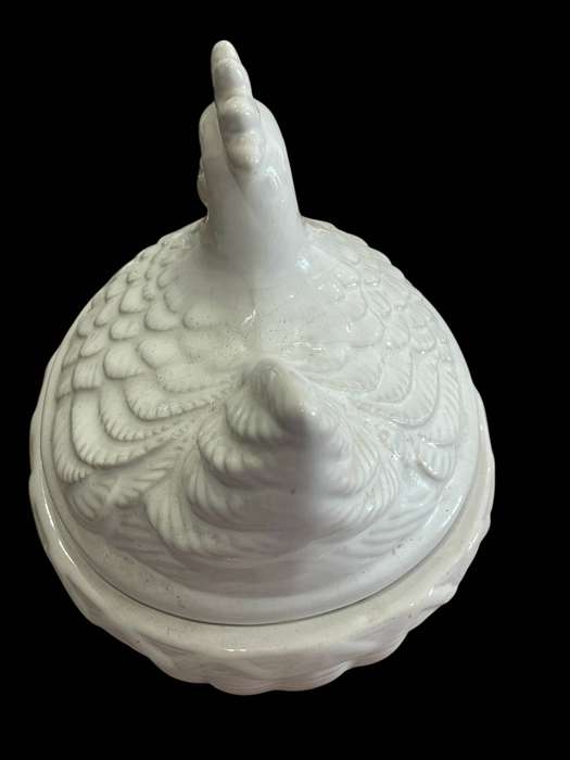 Egg holder