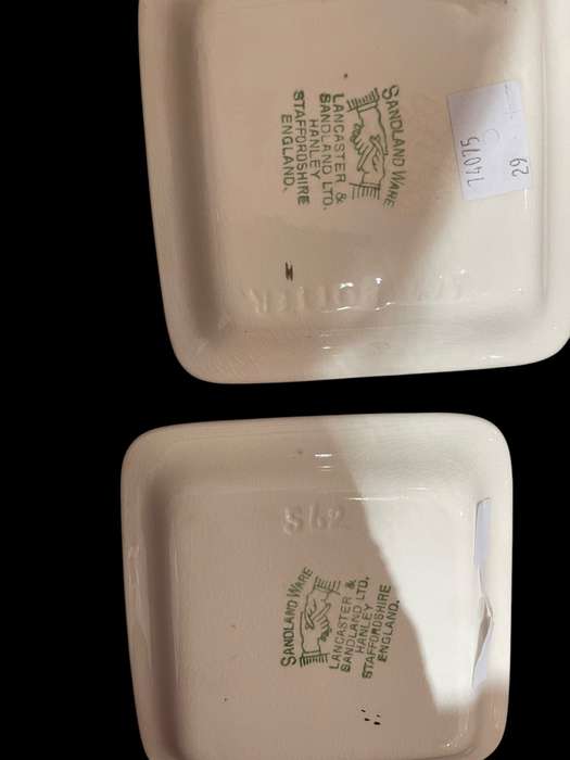 Plate/teaspoon rest porcelain