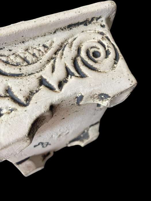 Planter ceramic