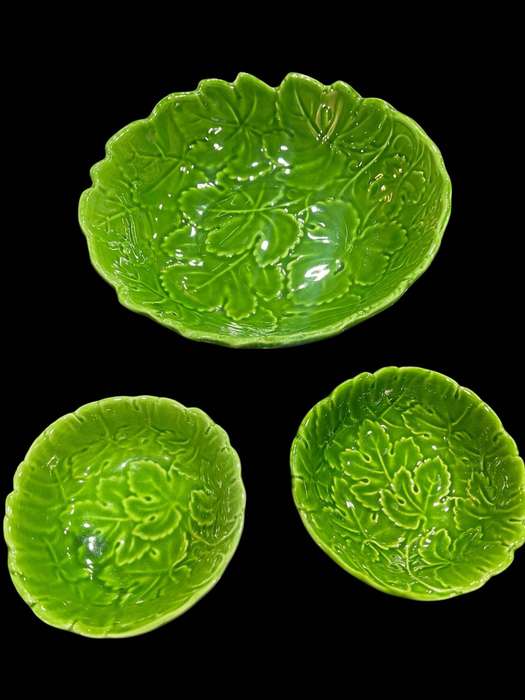 Bowls Cabbage Leaf Italy