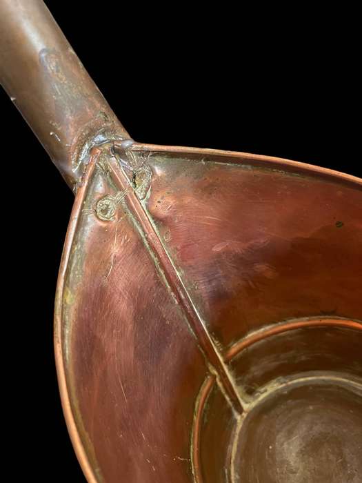 Copper scoop antique