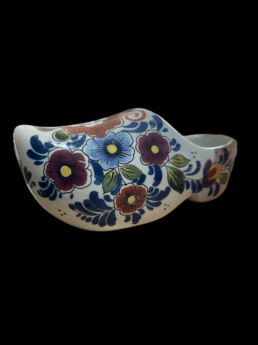 Ornament clog Delft