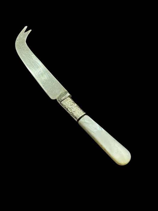 Cheese knife mother of pearl(NR12)