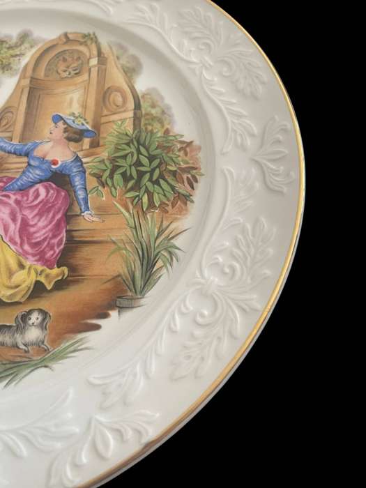 Plate display Wood & Sons