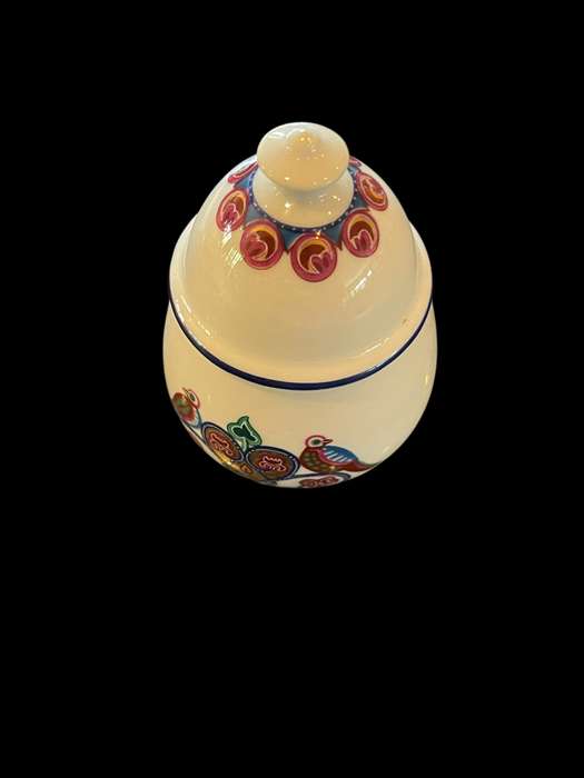 Ginger jar/trinket holder Elizabeth Arden