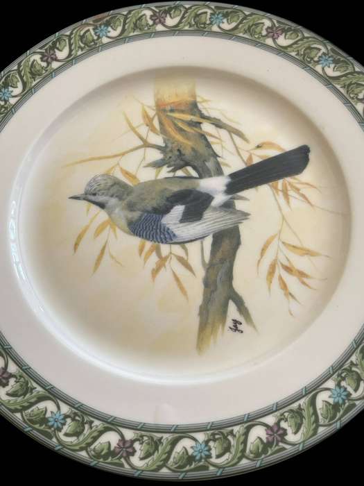 Plate display bird