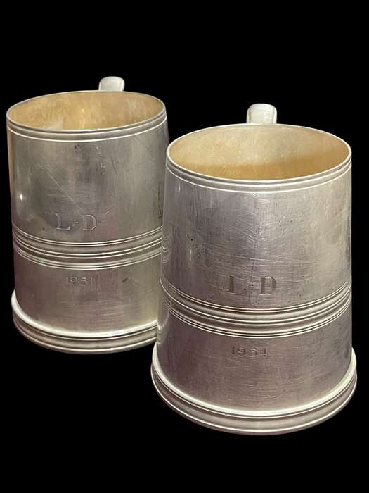 Tankards silver plated each(NR11)