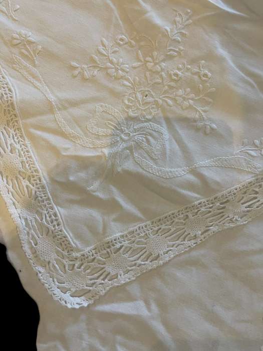 Laundry/sleepwear bag embroidered