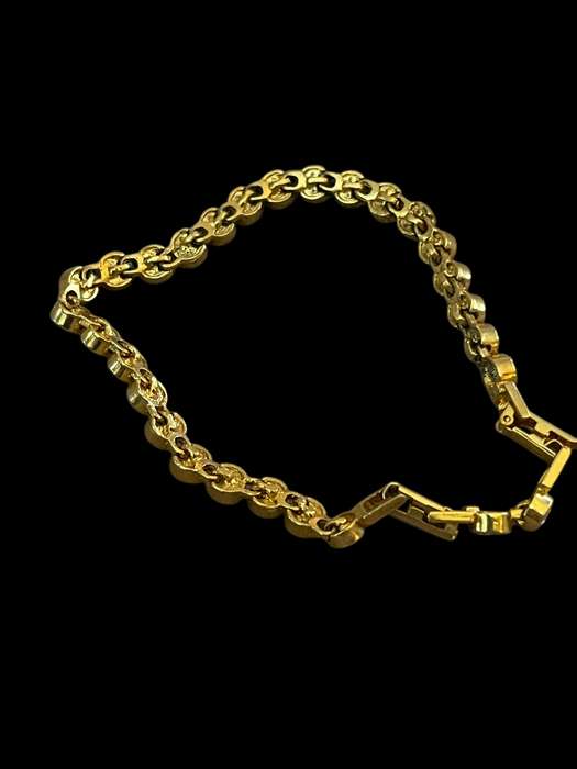Bracelet costume