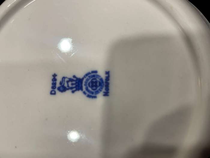 Bowl Royal Doulton Norfolk antique