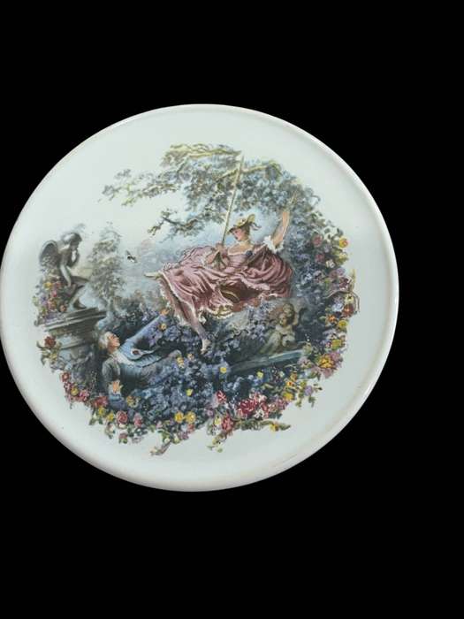 Plates display miniature(NR1.2,3) each