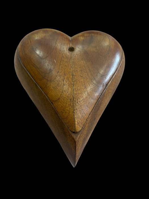 Trinket holder wood