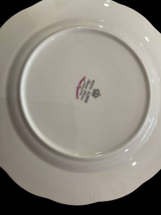 Cake/side plate Royal Albert(NR1)