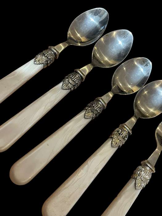Cutlery faux mother of pearl replacement pieces