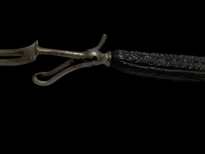 Carving set horn/bone handled