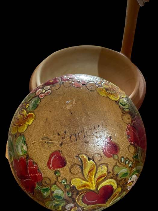 Trinket holder wood Russia