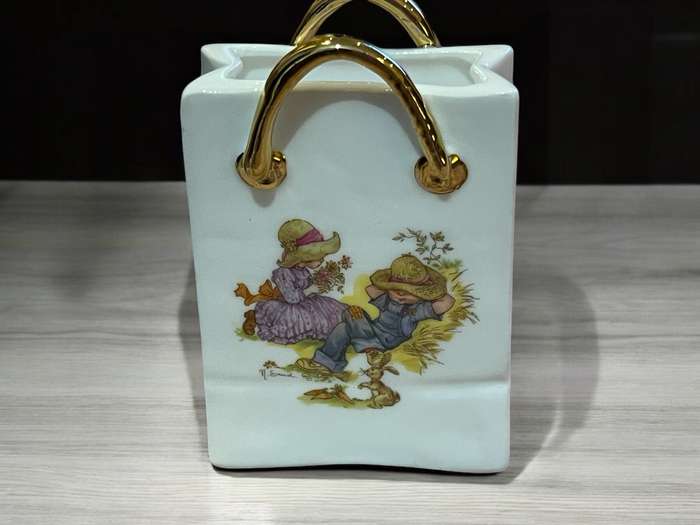 Ornament shopping bag miniature