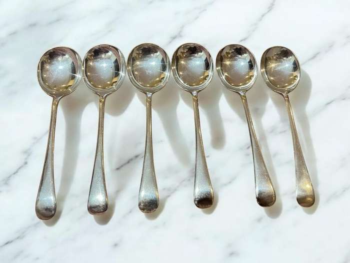 Soup spoons x6 silver plated(NR10)