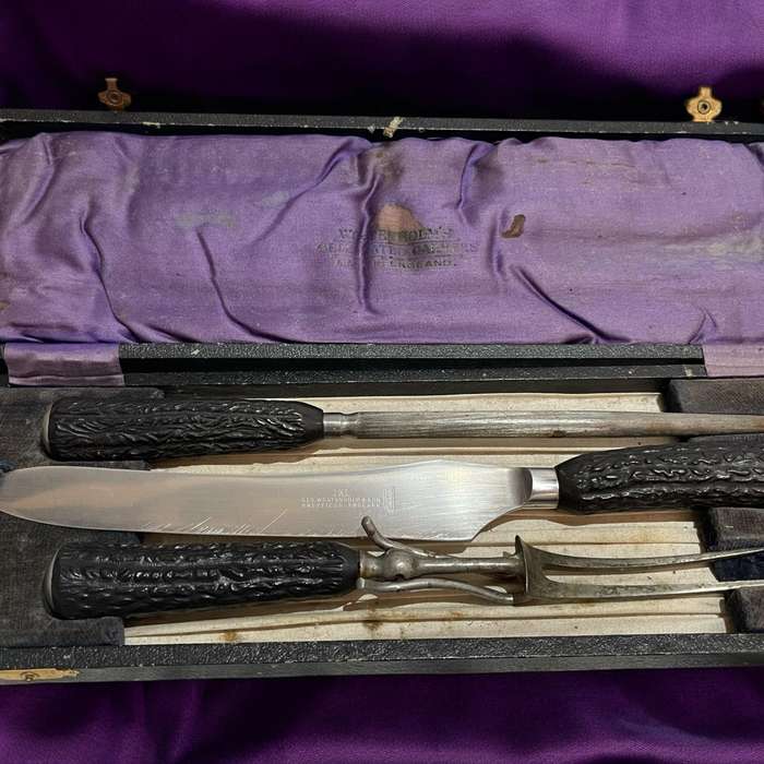 Carving set horn/bone handled
