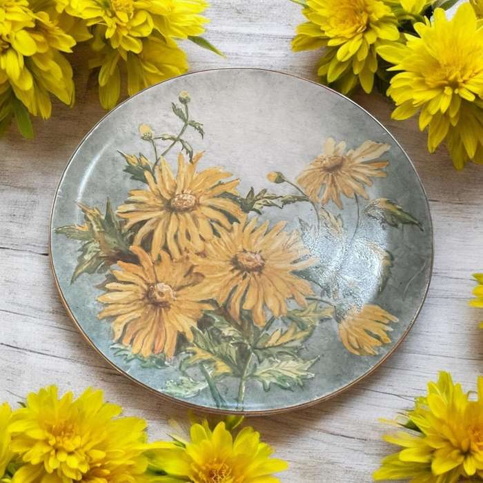 Plate display Sunflowers