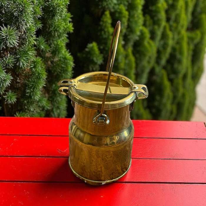 Ornament milk urn brass