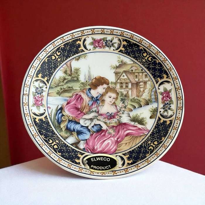 Plate display Royal Avon