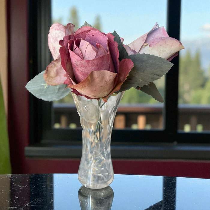 Vase Czech rose cut crystal(F)