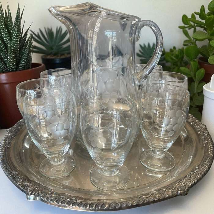 Jug glasses grape etched