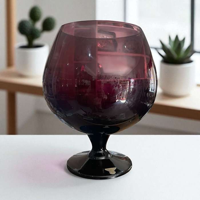 Vase goblet Sweden