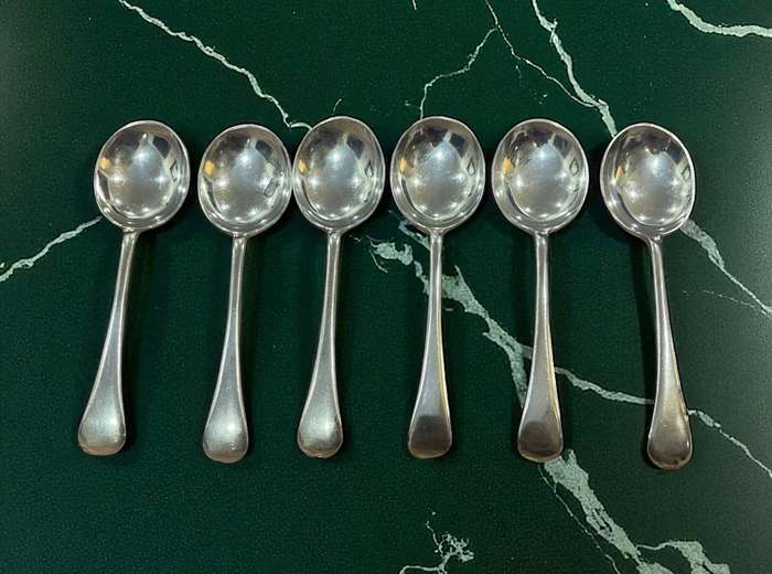 Soup spoons(NR3)