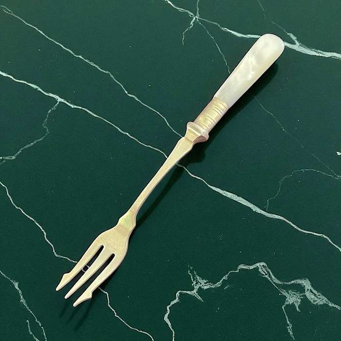 Pickle fork mother of pearl(NR6)